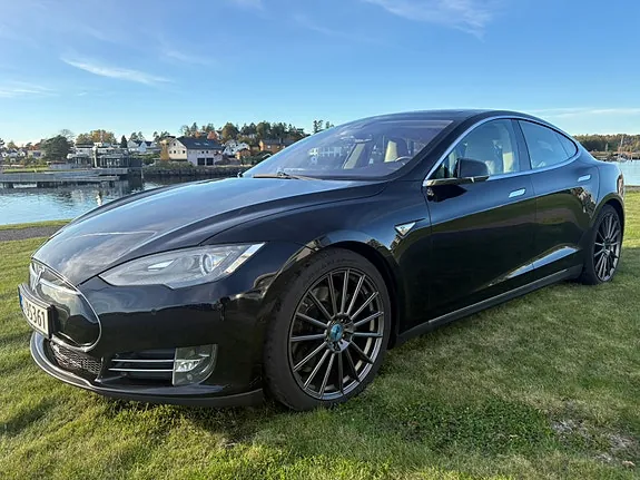 Tesla Model S 2016 photo 3