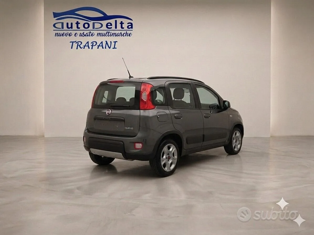 Fiat Panda 2023 photo 2