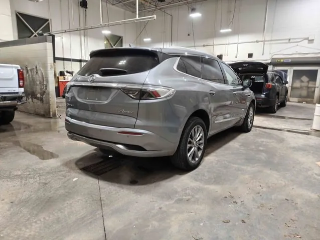 Buick Enclave 2024 photo 5