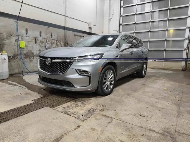 Buick Enclave 2024 photo 3