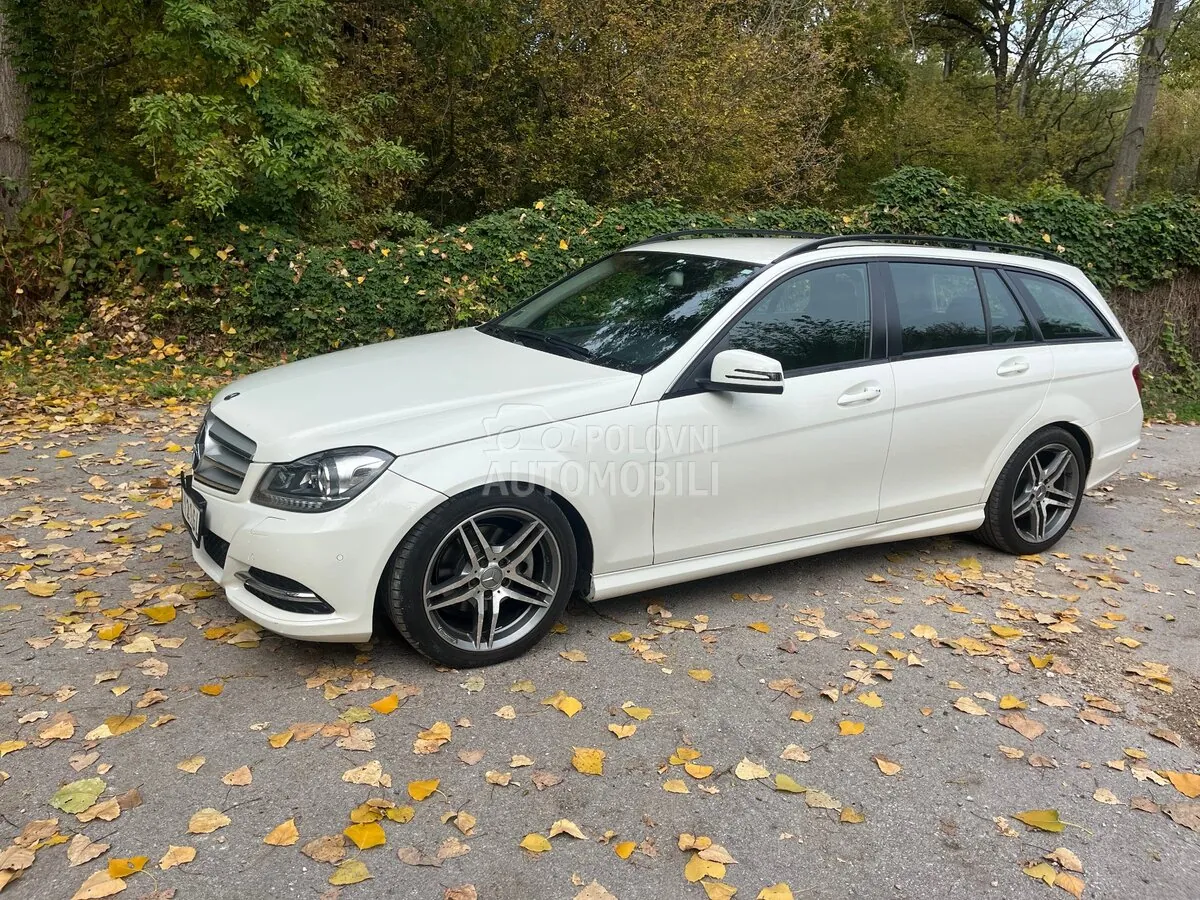 Mercedes-Benz C 220 2011 photo 5