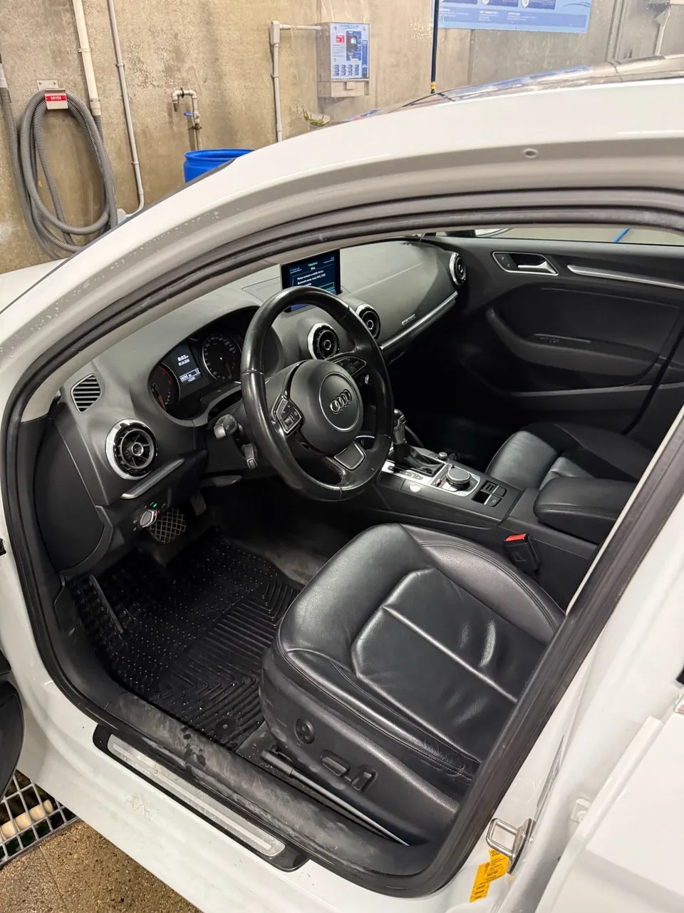Audi A3 2016 photo 5