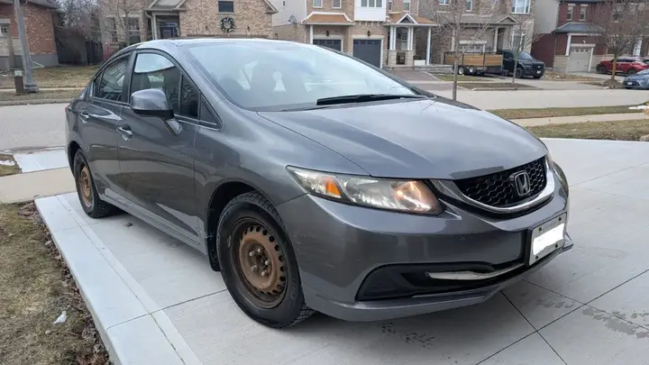 Honda Civic 2013 photo 2