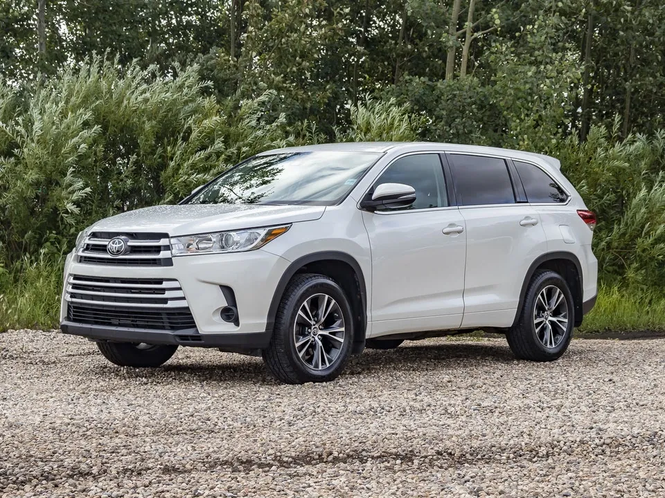 Toyota Highlander 2017 photo 3