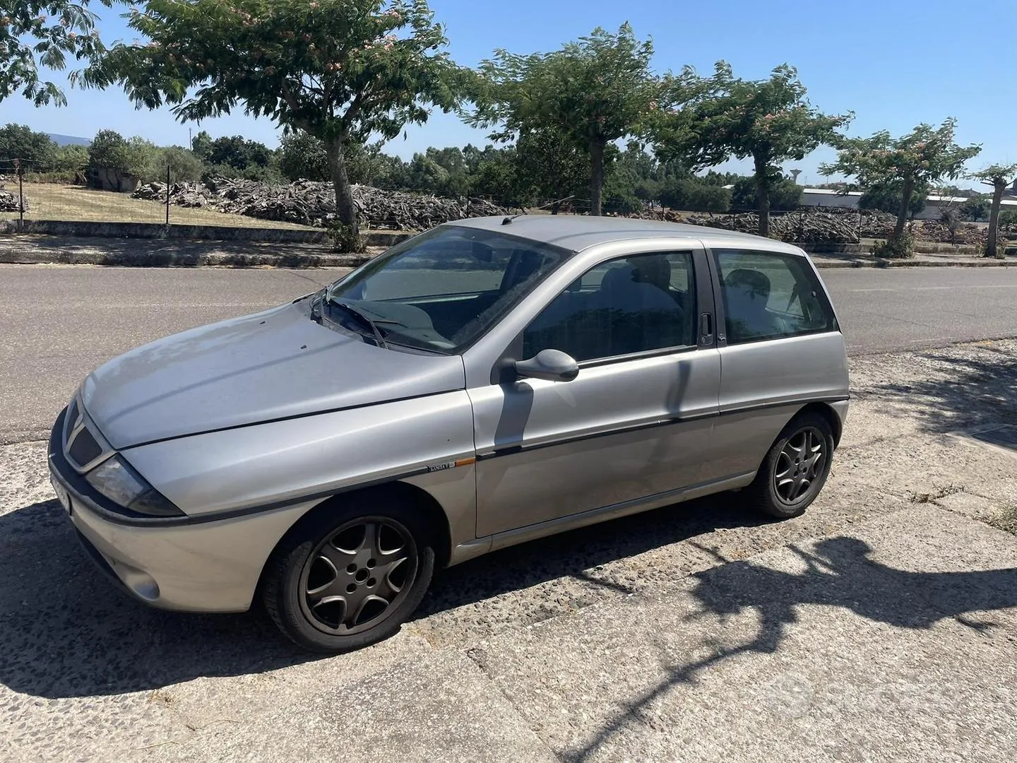 Lancia Y 1999 photo 2