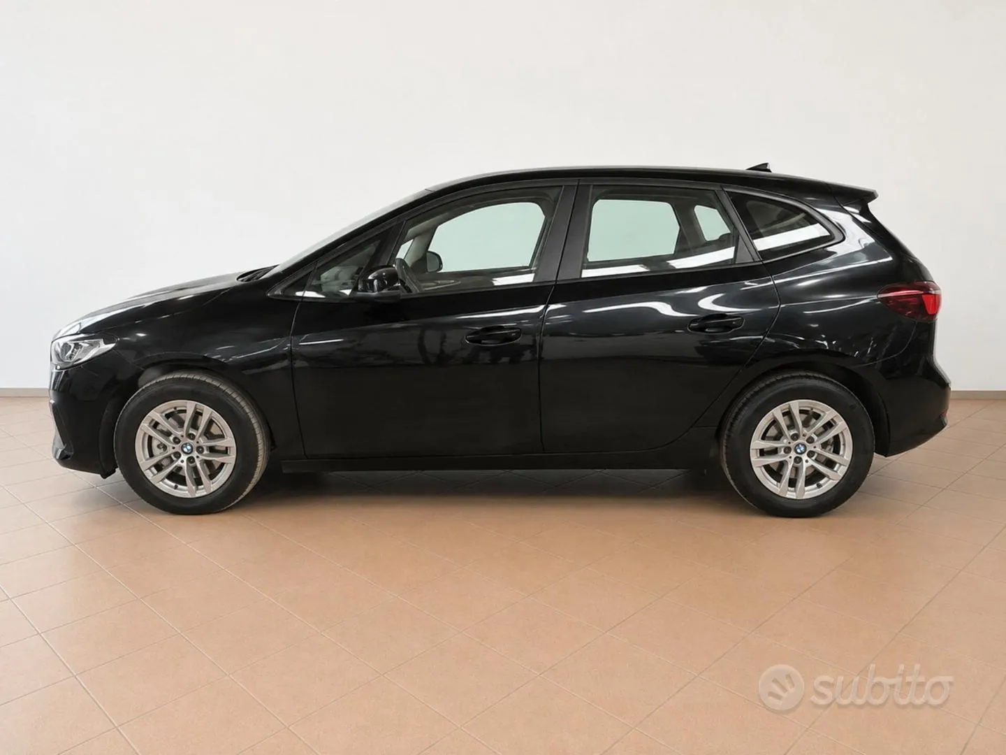BMW 2Er Active Tourer 2024 photo 2