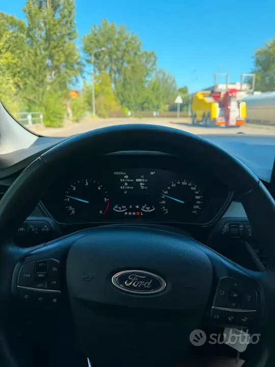 Ford Focus 2022 photo 5