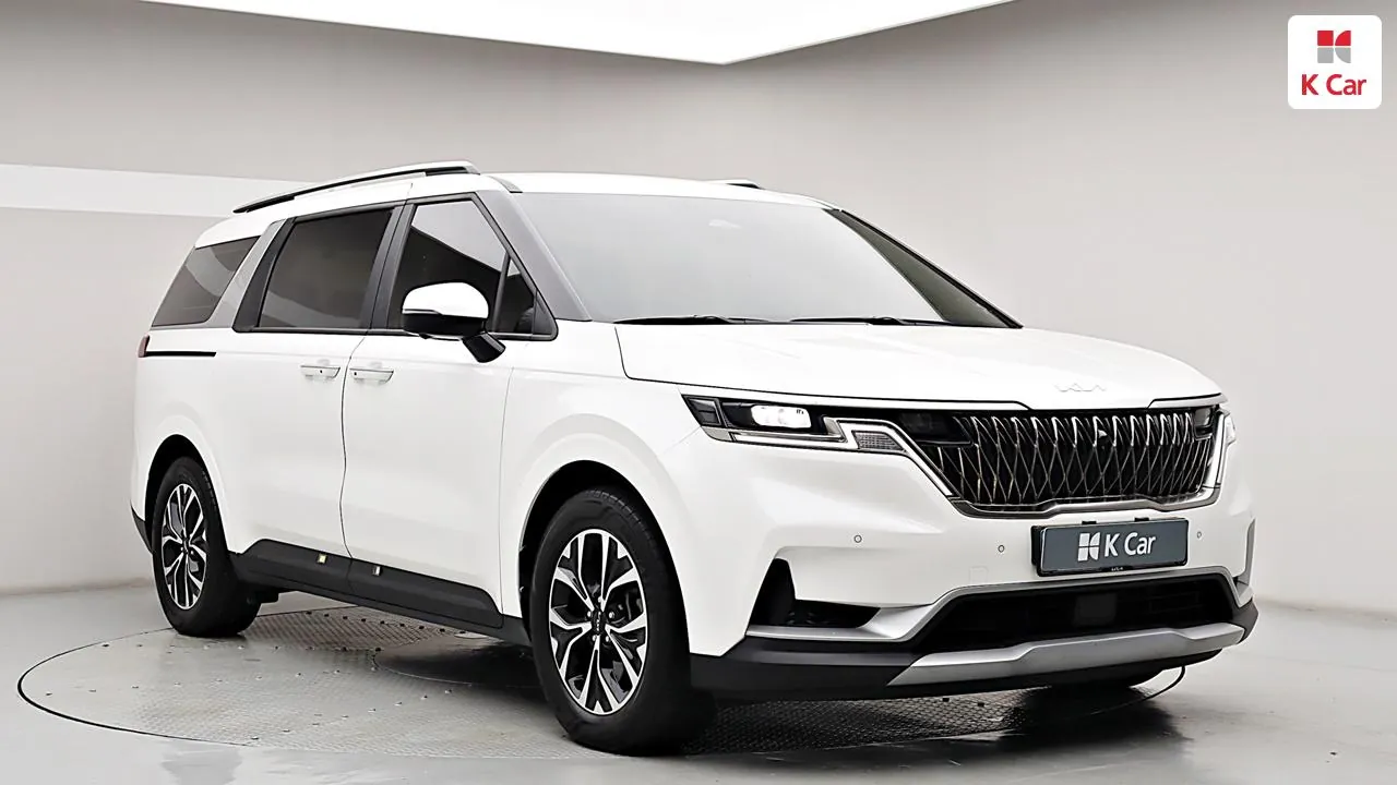 Kia Carnival 2023 photo 3