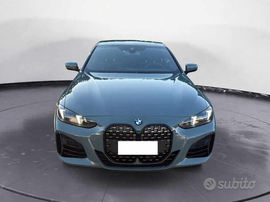 BMW 4 Series 2025 photo 2