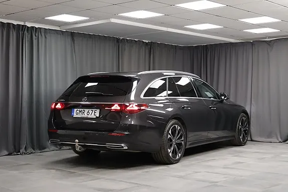 Mercedes-Benz E300 E 2024 photo 2
