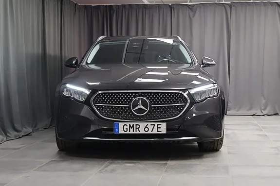 Mercedes-Benz E300 E 2024 photo 3