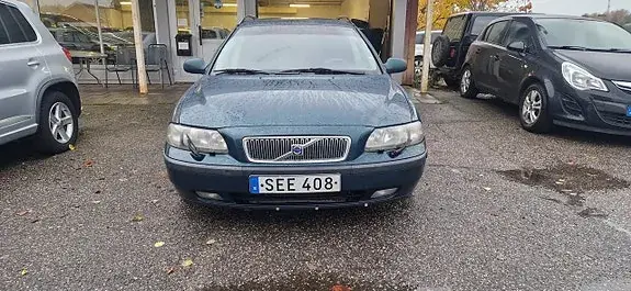 Volvo V70 2001 photo 3