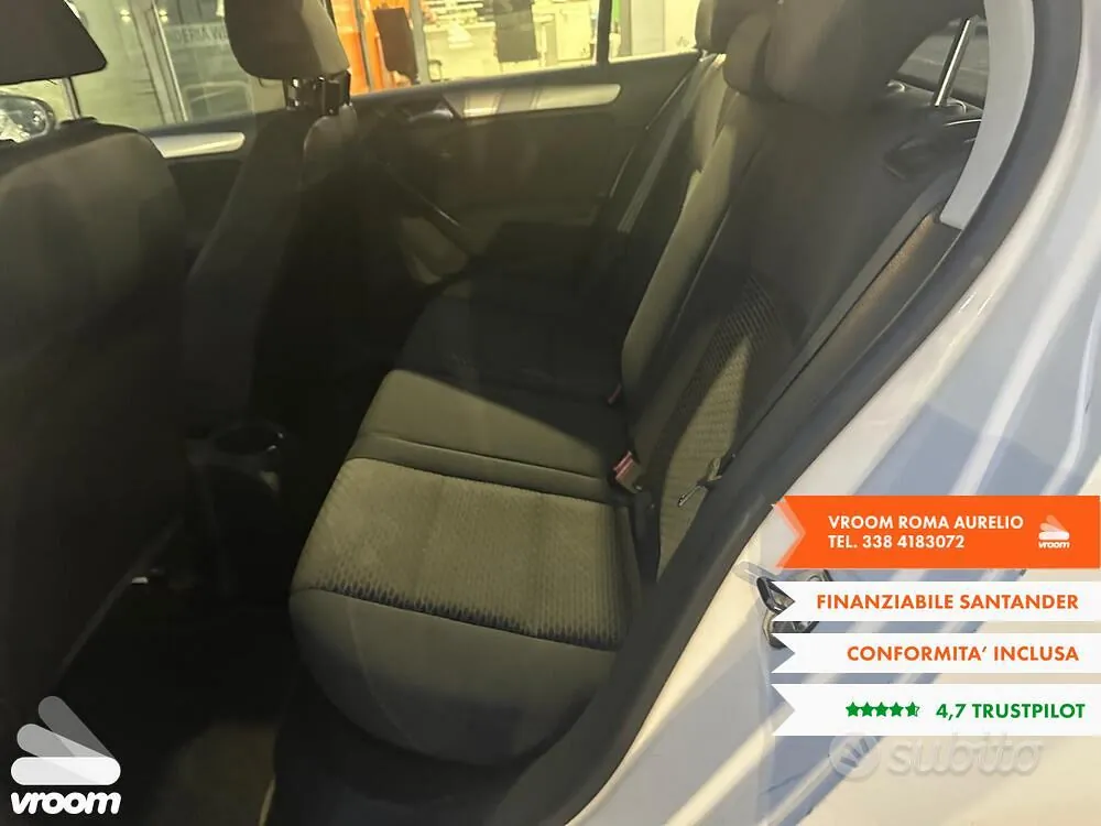 Volkswagen Golf 2011 photo 4