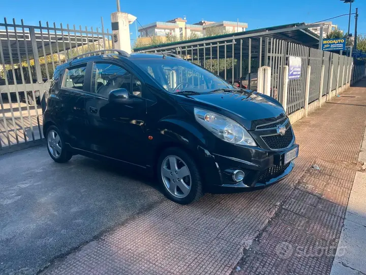 Chevrolet Spark 2012 photo 2