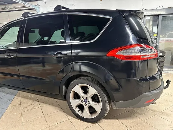 Ford S-Max 2015 photo 3