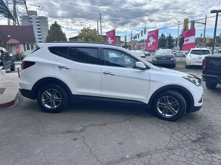 Hyundai Santa Fe 2017 photo 4