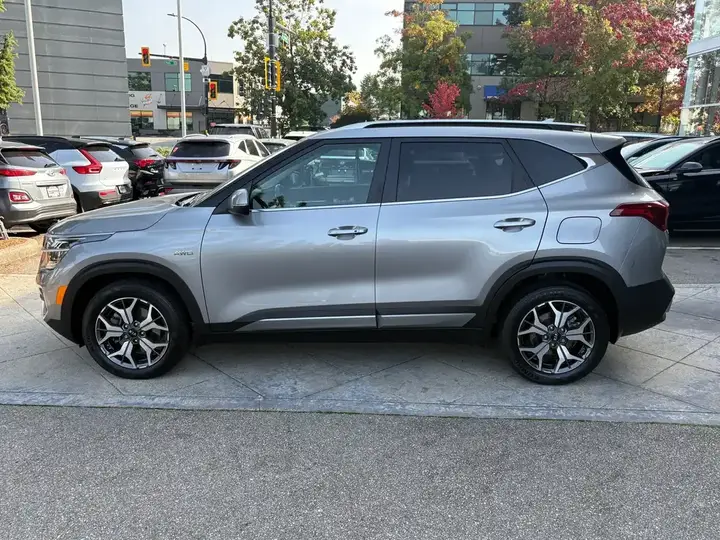 Kia Seltos 2021 photo 2