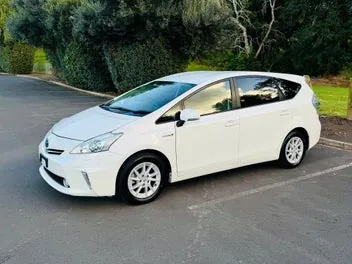 Toyota Prius 2013 photo 5