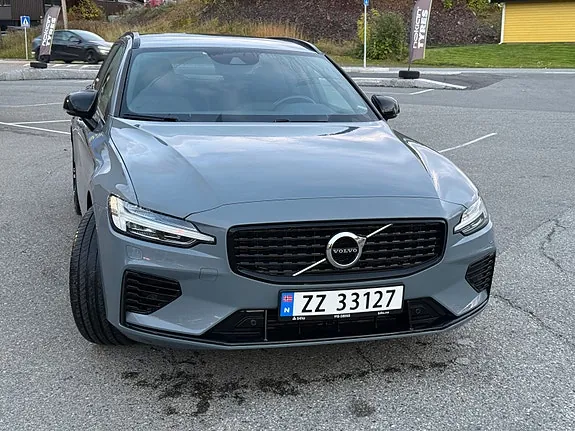 Volvo V60 2022 photo 3