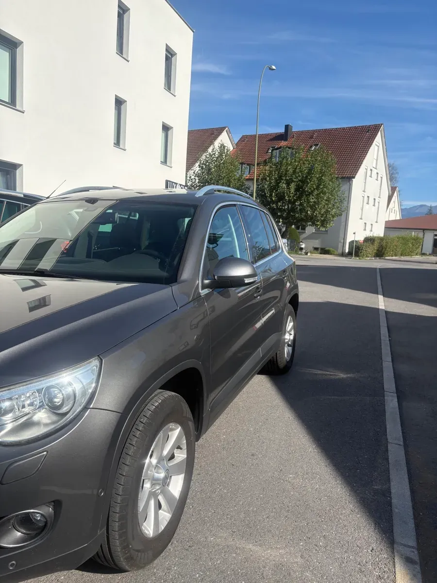 Volkswagen Tiguan 2011 photo 3