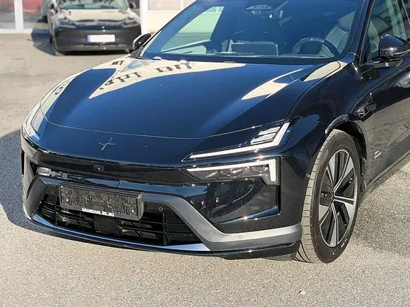 Polestar 4 2026 photo 3