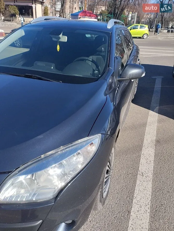 Renault Megane 2010 photo 5