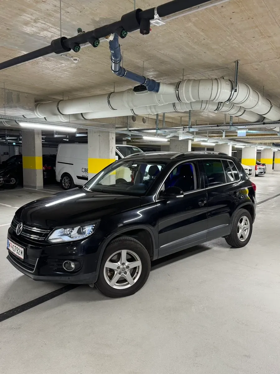 Volkswagen Tiguan 2011 photo 2