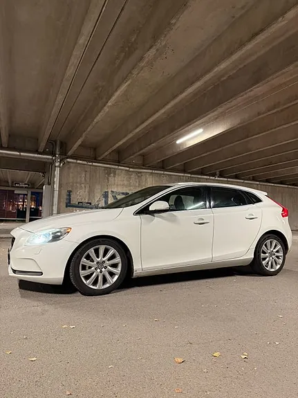 Volvo V40 2013 photo 5