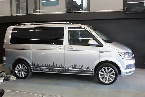 Volkswagen Caravelle 2016 photo 2