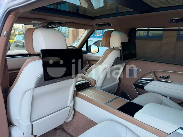 Land Rover Range Rover 2026 photo 5