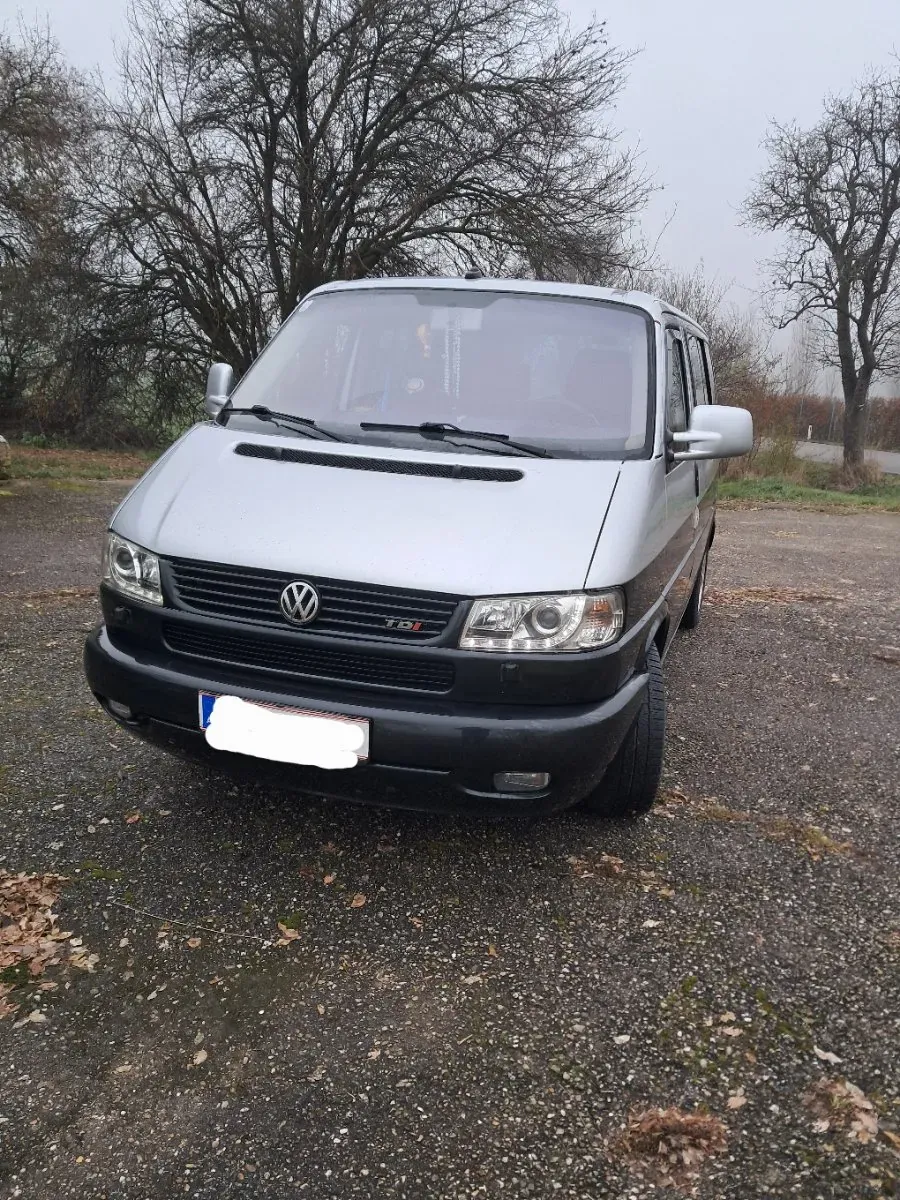 Volkswagen Caravelle 2001 photo 3