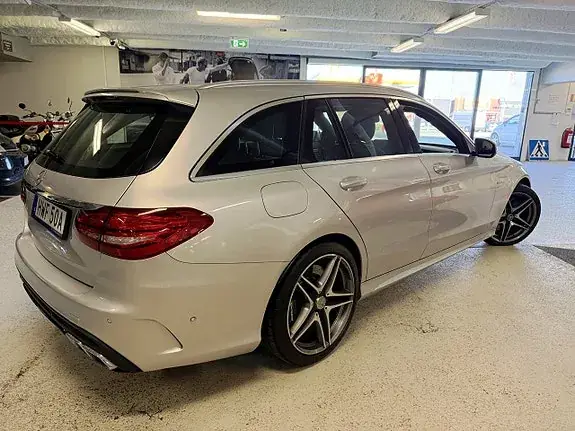Mercedes-Benz C 63 Amg 2018 photo 4