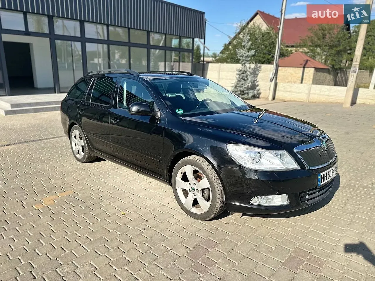 Skoda Octavia 2010 photo 2