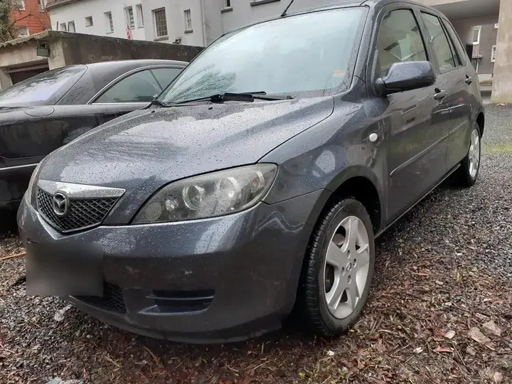 Mazda Mazda2