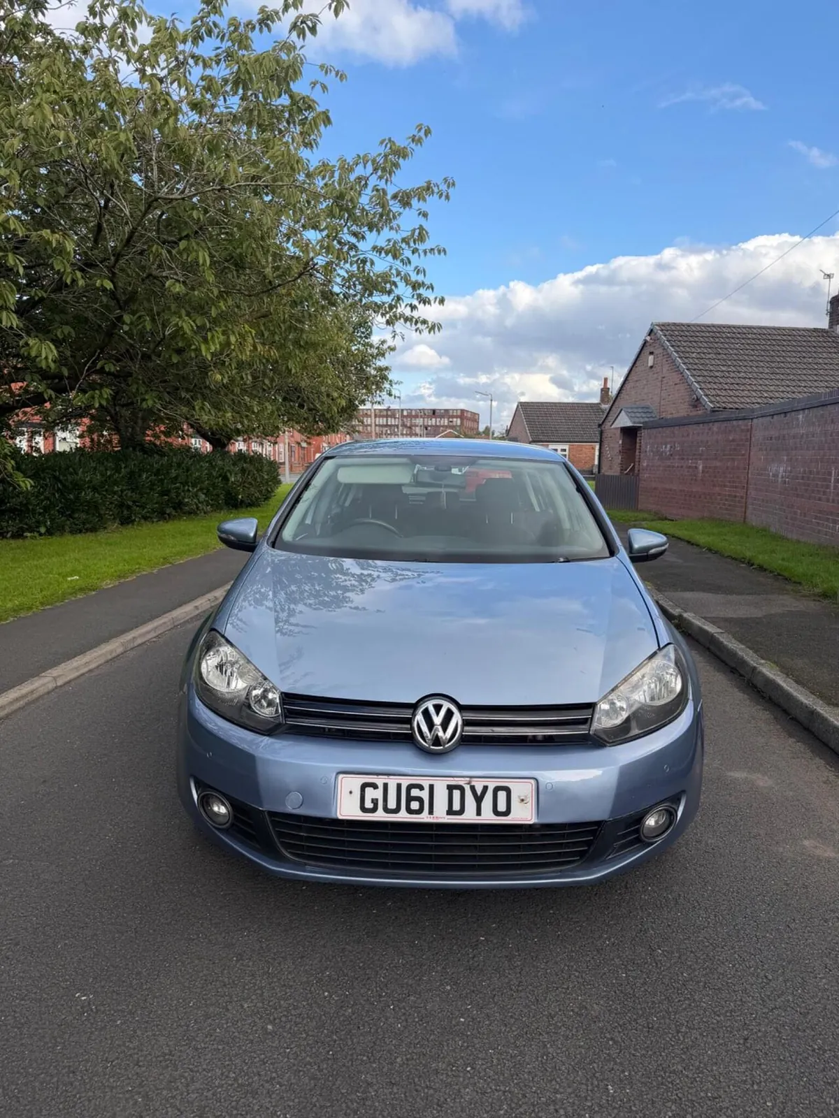 Volkswagen Golf 2011 photo 2