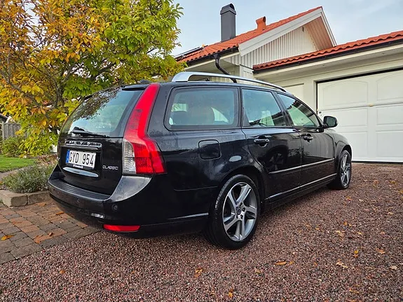 Volvo V50 2012 photo 3