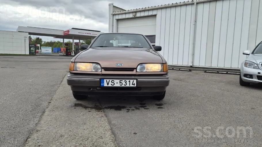 Ford Scorpio 1989 photo 2