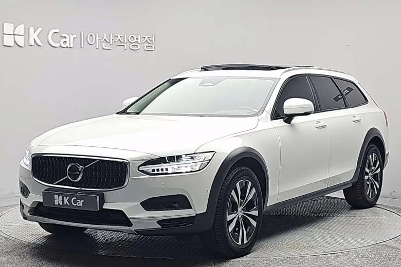 Volvo V90 Cross Country