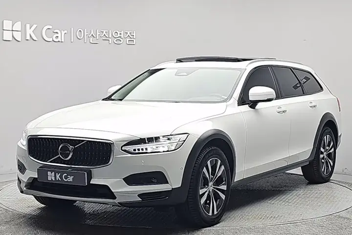 Volvo V90 Cross Country