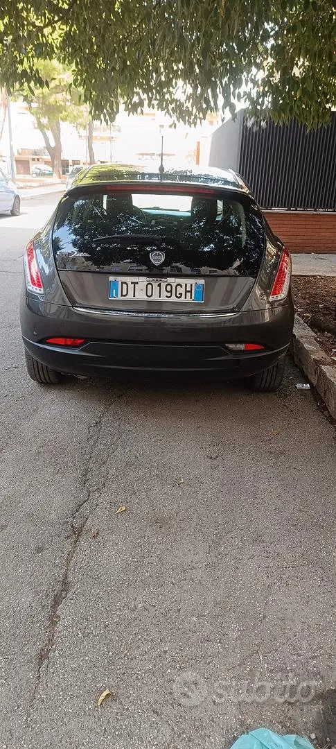 Lancia Delta 2009 photo 3