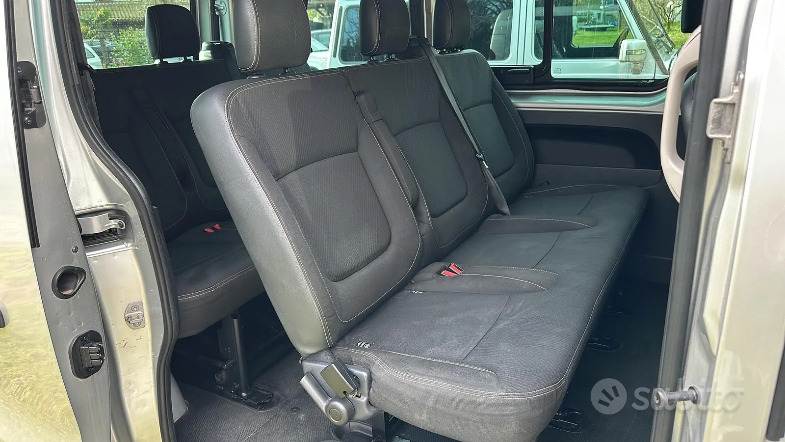 Renault Trafic 2017 photo 5
