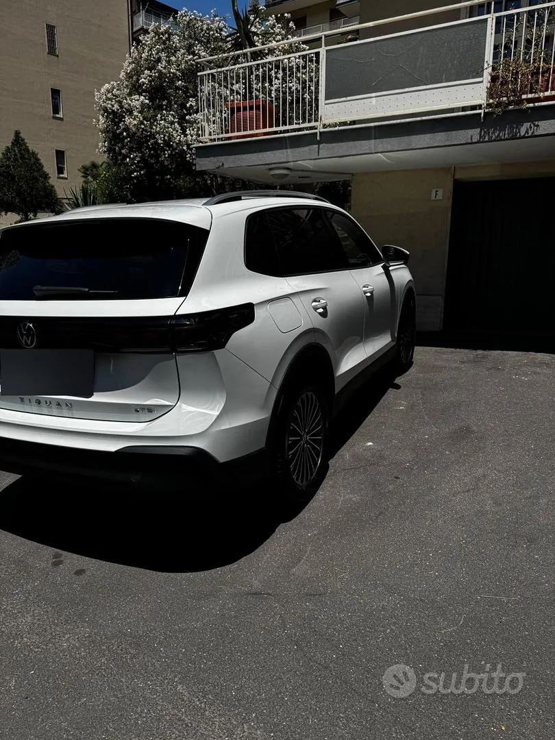 Volkswagen Tiguan 2024 photo 5