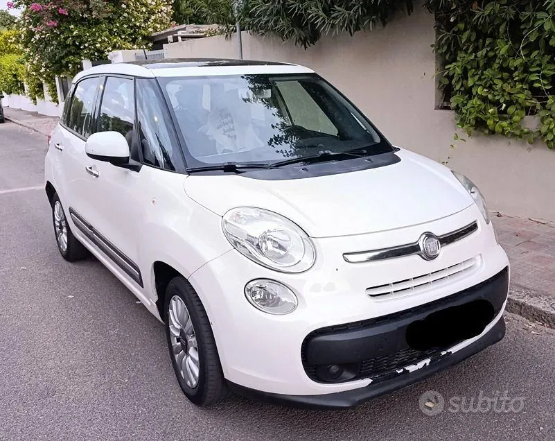 Fiat 500L 2013 photo 2
