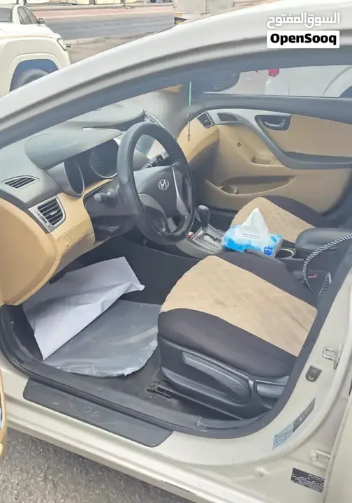 Hyundai Elantra 2013 photo 3
