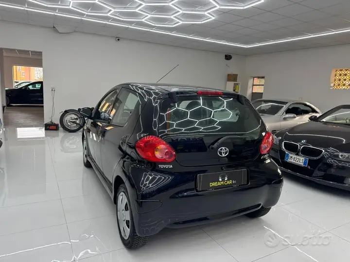 Toyota Aygo 2009 photo 3