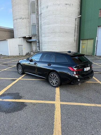 BMW 330E 2021 photo 4