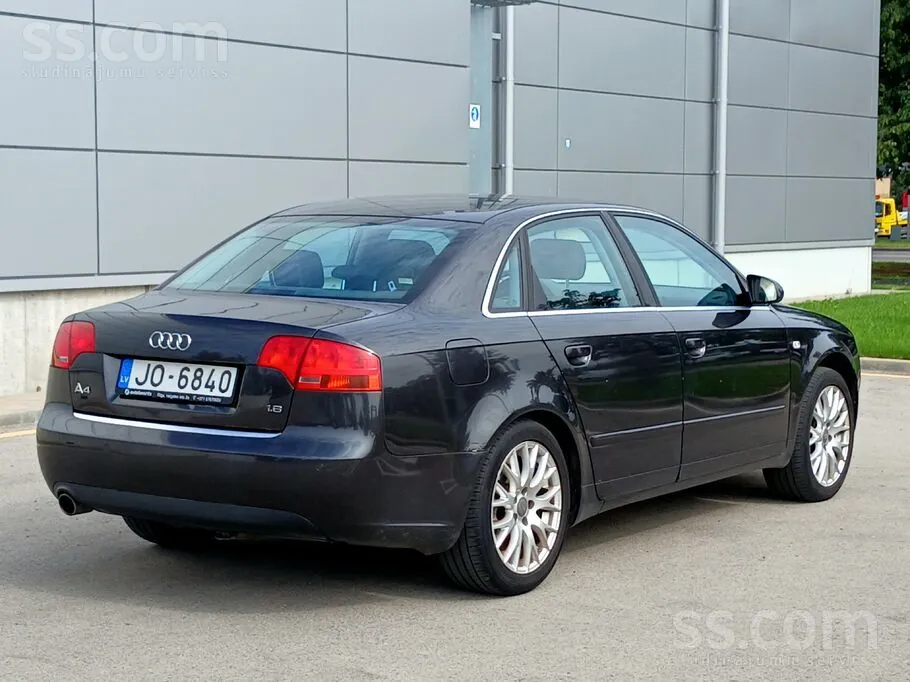 Audi A4 2008 photo 4