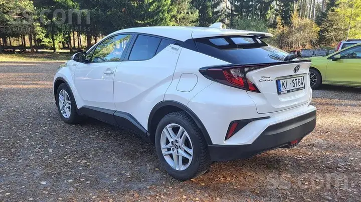 Toyota C-Hr 2020 photo 3