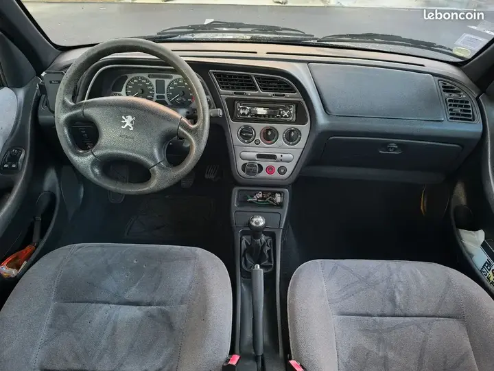 Peugeot 306 2000 photo 2
