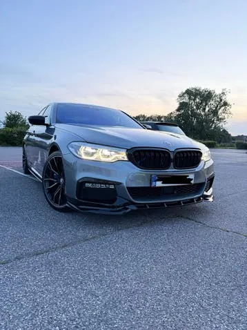 BMW 530E